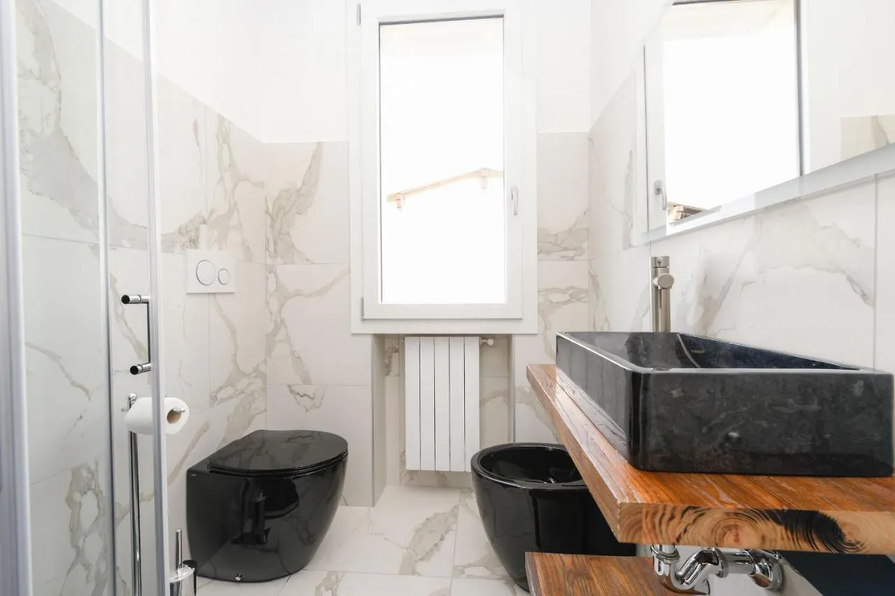 Mgh Porto Deluxe Apartment Sirmione