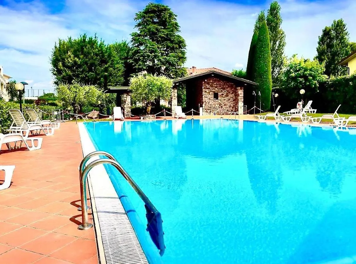 Mgh Porto Deluxe Apartment Sirmione